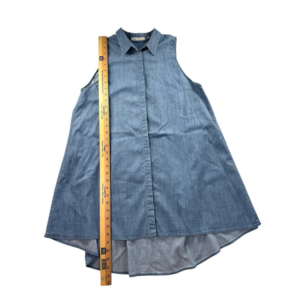 Alice & Olivia Anisa Sleeveless Flowy Tunic Top M Chambray Blue Hi-Lo Button Up - Picture 6 of 8